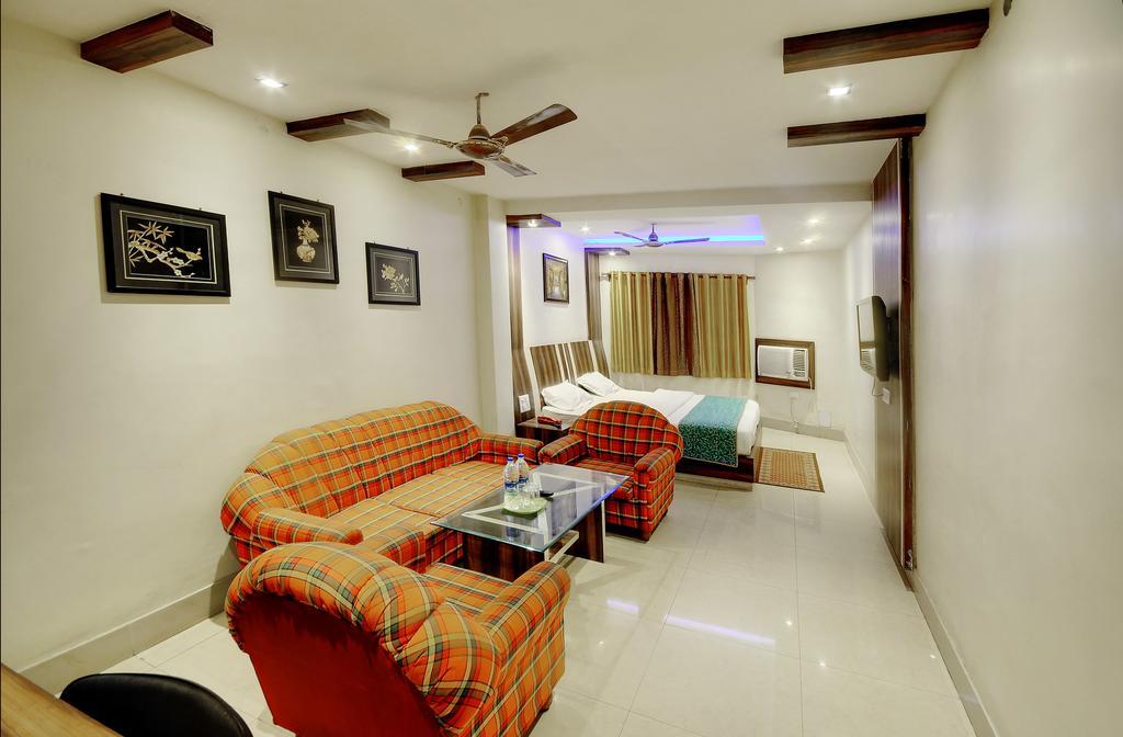 Rourkela Hotel Anurag מראה חיצוני תמונה