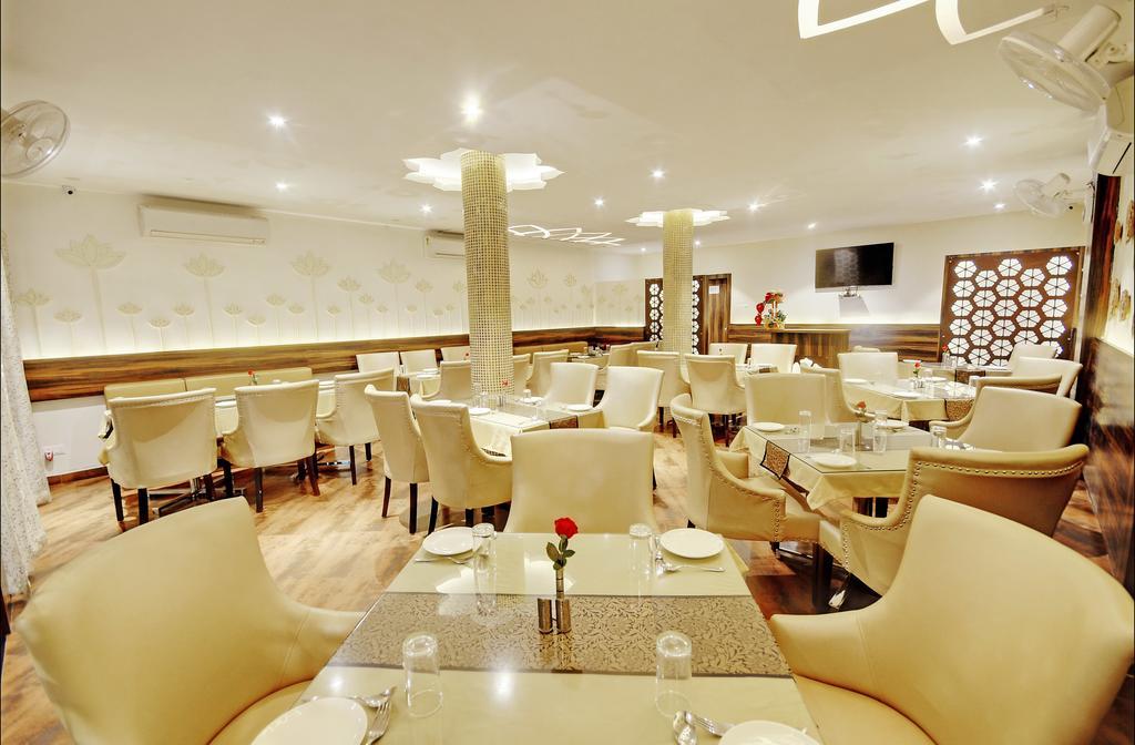 Rourkela Hotel Anurag מראה חיצוני תמונה